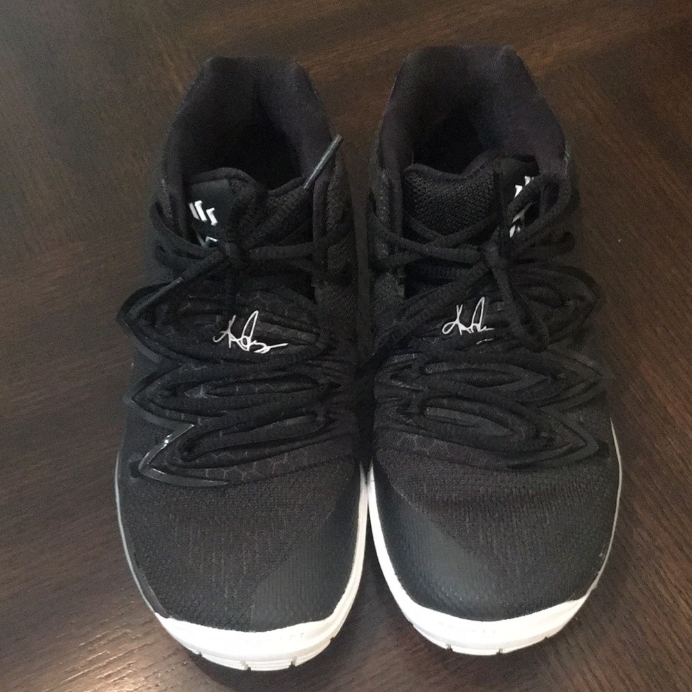 Kyrie shoes size 1